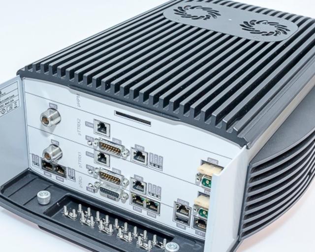 Tetra Base station